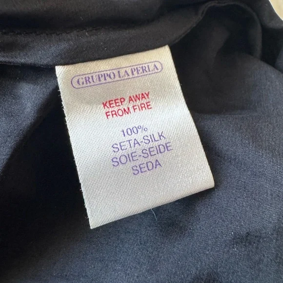 La Perla Black Silk Satin Chemise with Lace Detailing - Picture 4 of 9